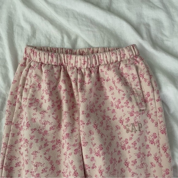 GAP x loveshackfancy LARGE Floral Jogger Sweatpants Girls Pink kids - Picture 2 of 7